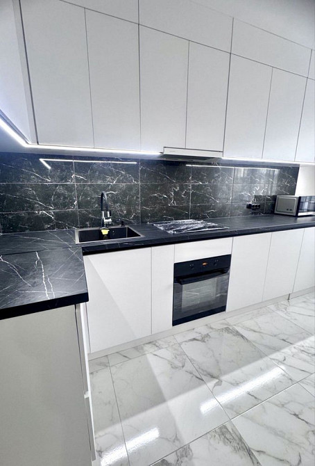 Квартира з НОВИМ ремонтом. Вулиця Сахарова. Меблі/Техніка. СРОЧНО‼️ Одеса - зображення 2