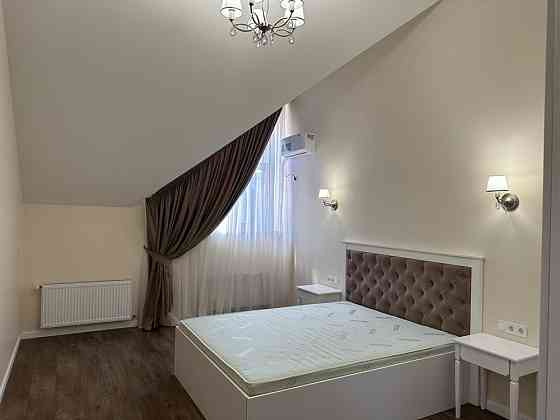 Здається 2к квартира-студія, м. Васильківська, м.Іподром Киев