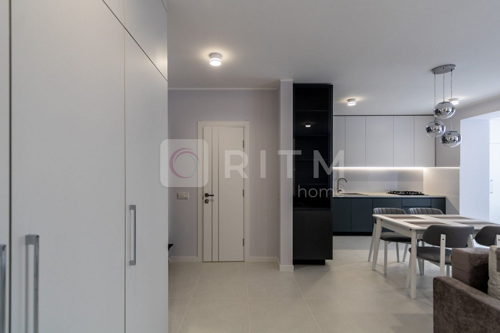 2-к. кв. + кухня-студія, перша здача, дизайнерський ремонт Ивано-Франковск - изображение 8