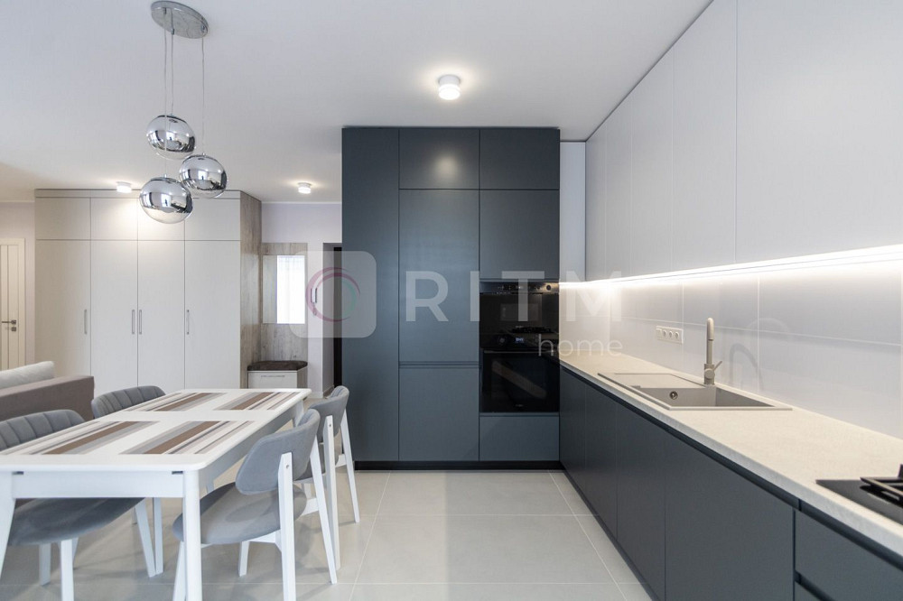 2-к. кв. + кухня-студія, перша здача, дизайнерський ремонт Ивано-Франковск - изображение 5