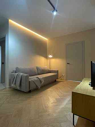 Оренда вишукана 2кім+кухня квартира є гардероб новобуд Стрийська Львів