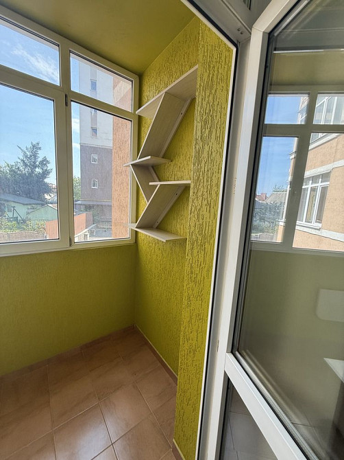 Здам 1кімнатну новобудову з автономним газовим опаленням Центр Ровно - изображение 6