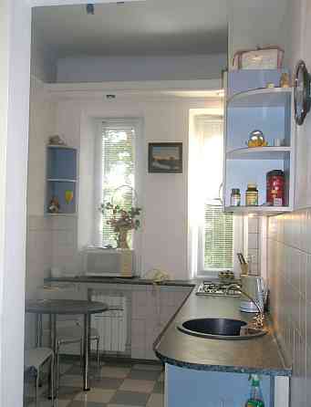 Здам 2-х  вул.Довнар - Запольсткого 4 Киев