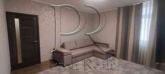БЕЗ КОМІСІЇ! Оренда 3 кімн. квартири на Драгоманова, 2А/Позняки4А Киев