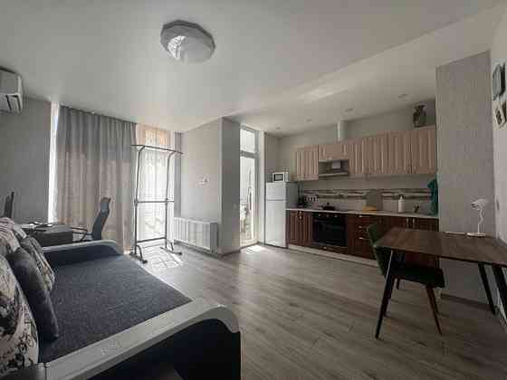 Власна квартира з ремонтом та меблями. ЖК яскравий Київ