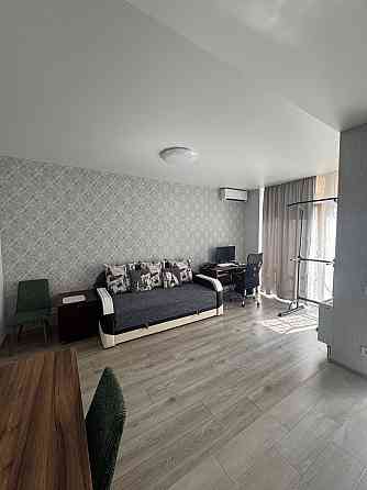 Власна квартира з ремонтом та меблями. ЖК яскравий Київ