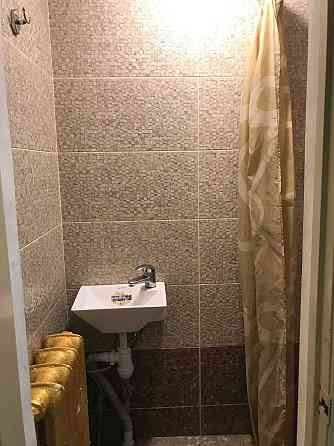 Невеличка квартира на Печерську, є газ! Без комісії! Київ