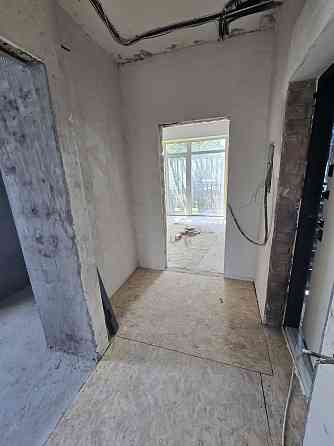 Продам квартиру з частковим ремонтом та кладовою Коломия