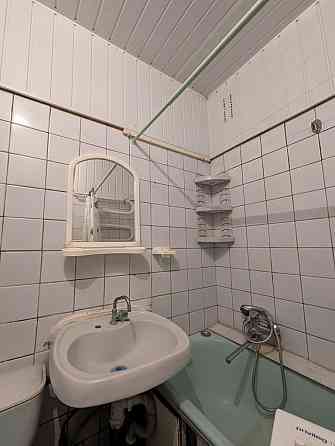 Трикімнатна, 1 поверх, газ.колонка є Сумы