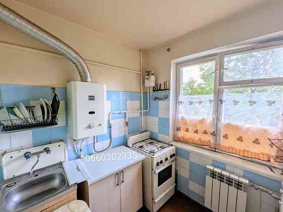 Трикімнатна, 1 поверх, газ.колонка є Сумы