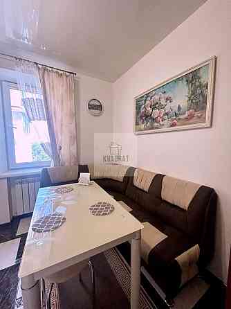 Продам 3-х кімнатну квартиру в самому центрі міста Кам`янець-Подільський