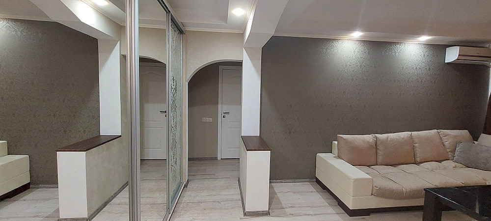 3 комнатная квартира Бабурка Хортицкий ремонт б. Строителей Запорожье - изображение 8