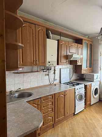 Продаж 2-кімнатної  квартири по вул. Целевича Івано-Франківськ