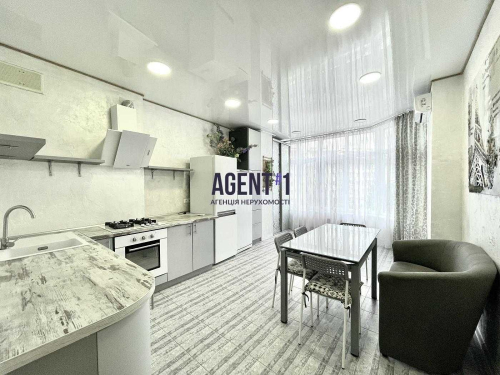 Продаж 2-кімн. квартири с.Петропавлівська Борщагівка,  ЖК Львівський Петропавлівська Борщагівка - зображення 1