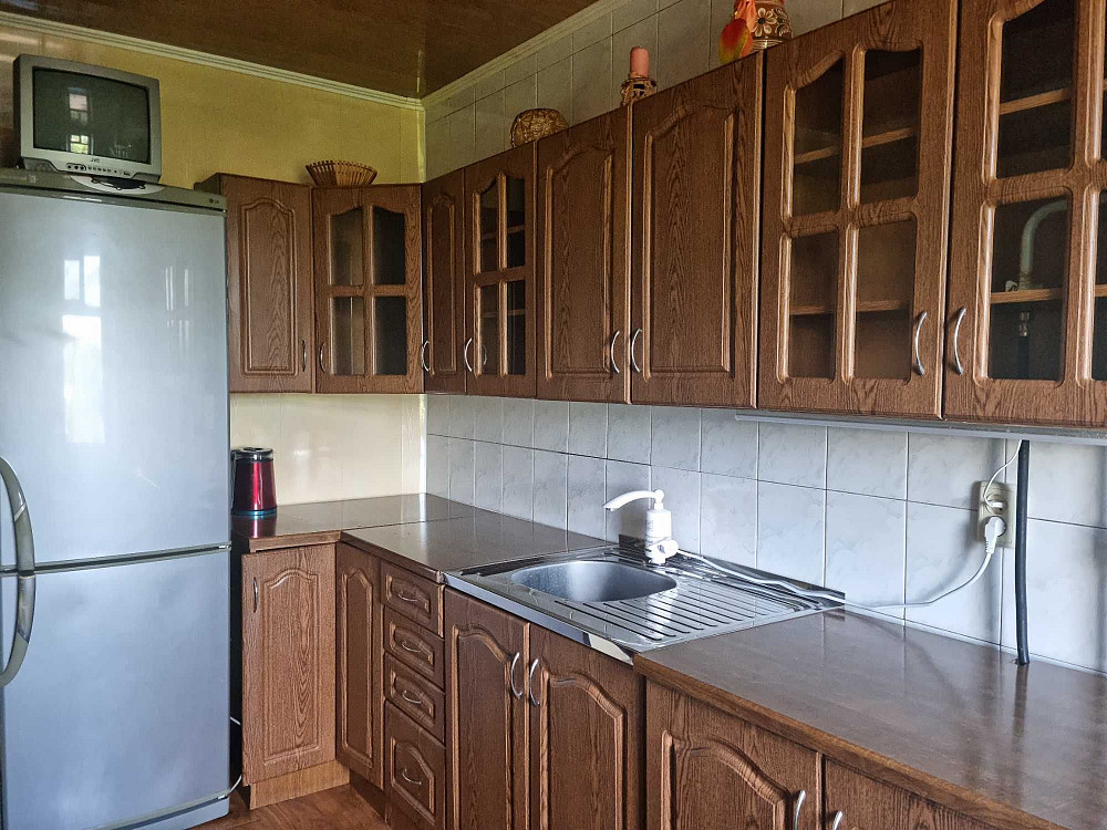 Срочно продам 3-х комнатную квартиру на 4-м микрорайоне Лозовая - изображение 2