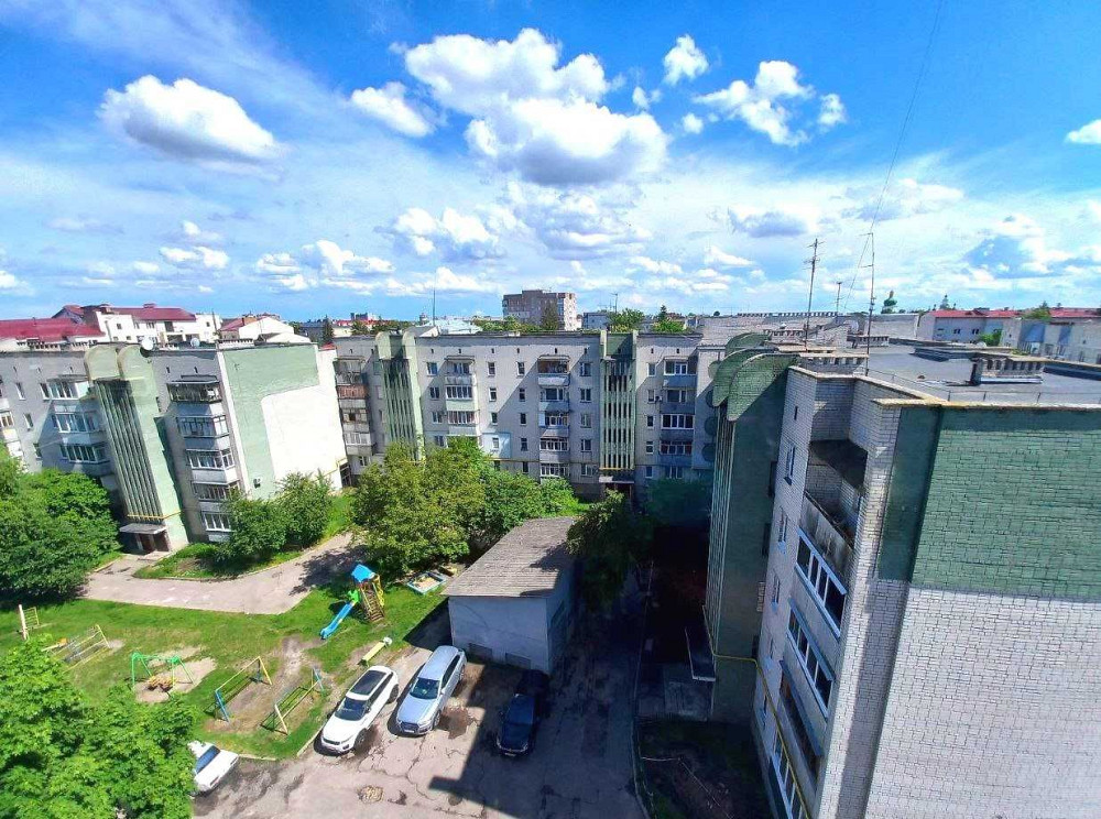 Продам 3 кімнатну квартиру в центрі міста - укомплектовану  з ремонтом Чернігів - зображення 3