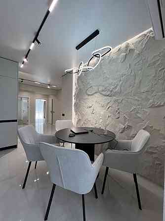 Стильна та сучасна квартира на 3 поверсі, біля Озера та Парку Івано-Франківськ