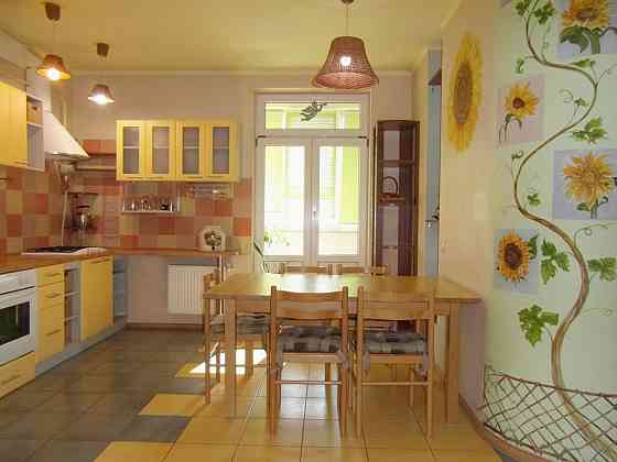 Продам 2 кімнату, вул.Раіси Окіпної м. Лівобережна Київ