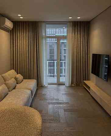 Продаж 2кім квартири в ЖК бізнс класу Ужгород