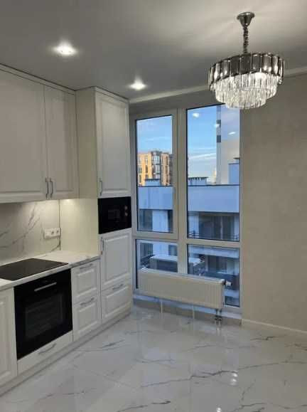 Продам квартиру с ЕРЕМОНТОМ в ЖК  "Приморские Сады"/ул. Марсельская Крижанівка - изображение 1