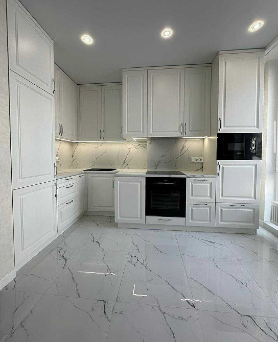 Продам квартиру с ЕРЕМОНТОМ в ЖК  "Приморские Сады"/ул. Марсельская Крижанівка - изображение 2