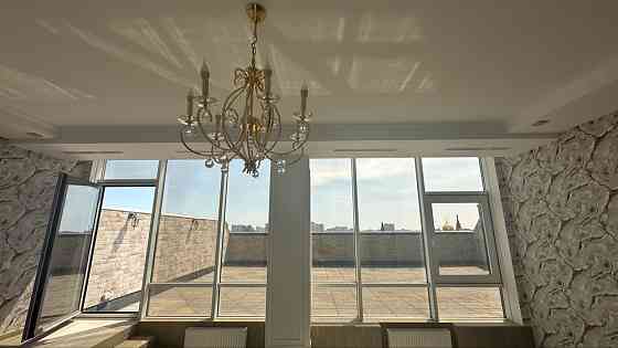 Квартиру с террасой в центе города, Приморск, новый дом/Кадор Одеса