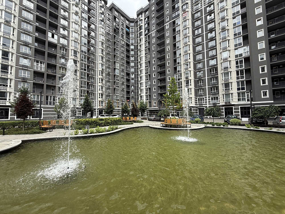 Гранд Бурже! Велика двушечка Буча - зображення 4