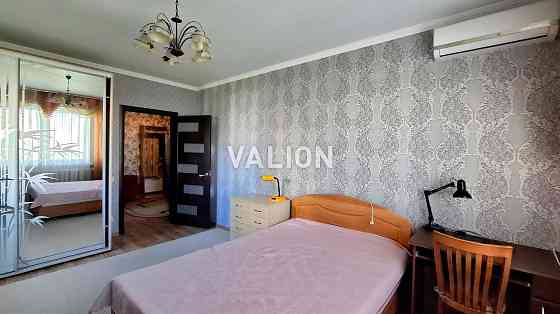 Продається 2-кімнатна квартира з ремонтом проспект Григоренка Київ