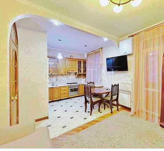 Продаж квартири в центрі Києва,  Печерськ, Кловський узвіз 14/24 Київ