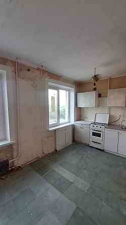 Продаж бюджетної квартири на ж/м Західний 14500 $ Днепр