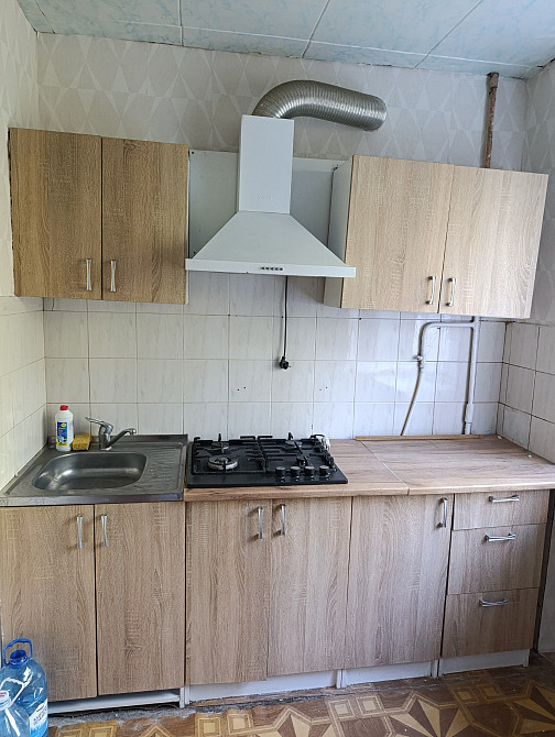 Срочно ! 3 комн. Генерала Бочарова / Жулио - Кюри. Средний этаж Одесса - изображение 1