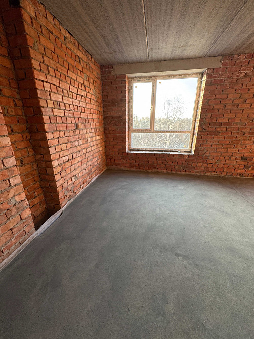 Квартира поруч Бучанського парку, Оформлення мінімальне Буча - зображення 1