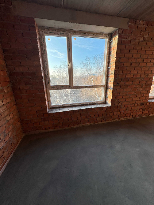 Квартира поруч Бучанського парку, Оформлення мінімальне Буча - зображення 3