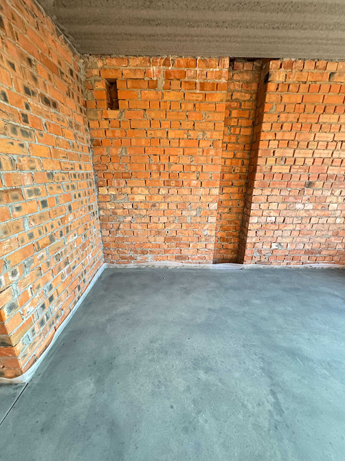 Квартира поруч Бучанського парку, Оформлення мінімальне Буча - зображення 6