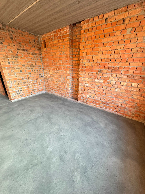 Квартира поруч Бучанського парку, Оформлення мінімальне Буча - зображення 5