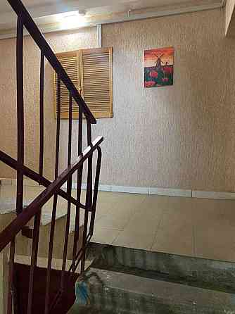 Продам 2 ком квартиру Приднепровск Космонавтов 4 Днепр