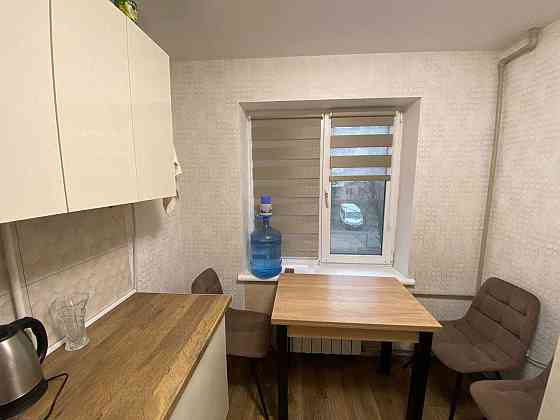 Продам 2 ком квартиру Приднепровск Космонавтов 4 Днепр