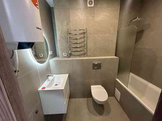 Продаж 1 кім кв ЖК Озерний гай,, новий ремонт Гатное