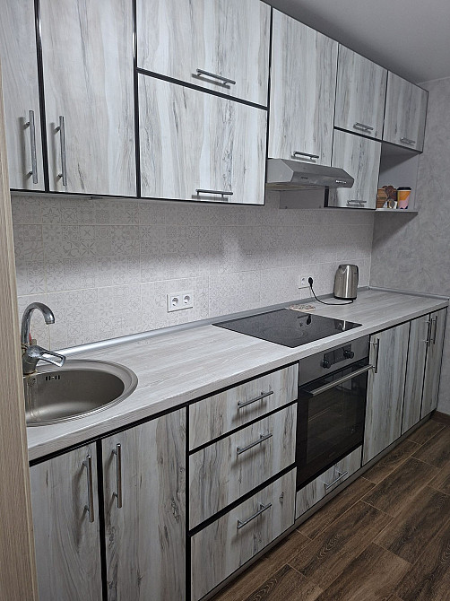 Продам просторную квартиру на Алексеевке с капремонтом Харьков - изображение 1