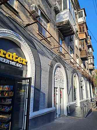 Продаж 3к кв 73м2 сталінка  бомбосховище Лукянівка Білоруська 32 метро Київ