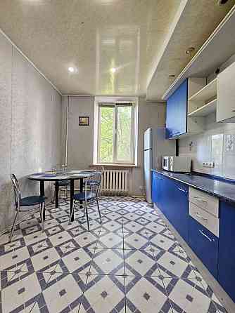 Продам 2 кім в центрі вул .Центральна біля Пасажу Днепр