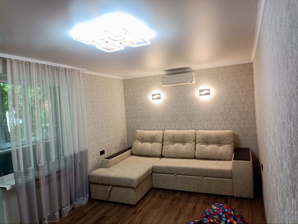 Продам 2- к кв Чешка 54 м2 по ул Новокрымской / ул Титова , Сильпо Днепр - изображение 1