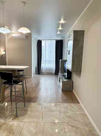 1к квартира однокомнатная от хозяина метро Левобережная  ЖК Каховский Київ