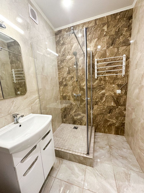 1к квартира однокомнатная от хозяина метро Левобережная  ЖК Каховский Київ - зображення 5