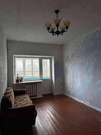 Продаж 3-х кім кв 4 повех в центрі міста Успенсько - Троїцька 3 Конотоп