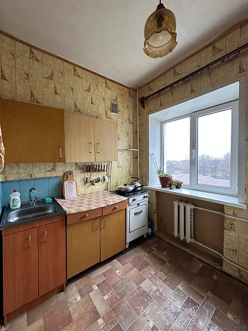 Продаж 3-х кім кв 4 повех в центрі міста Успенсько - Троїцька 3 Конотоп - изображение 4