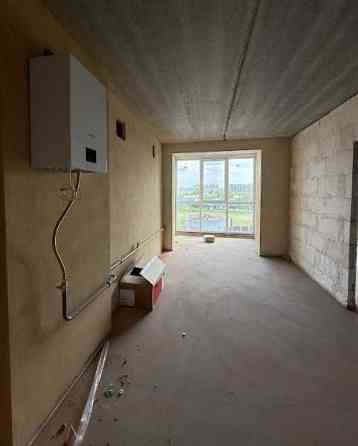 Продам 1к квартиру з балконом і гардеробною! Буча