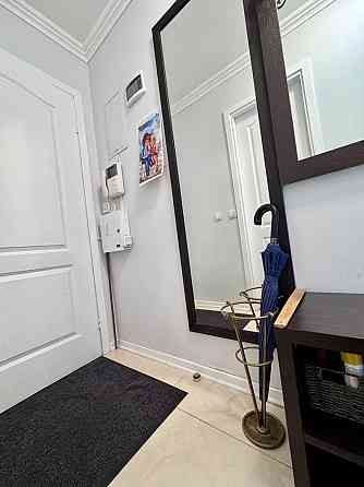 3к квартира вулиця Лаврська 4а Київ