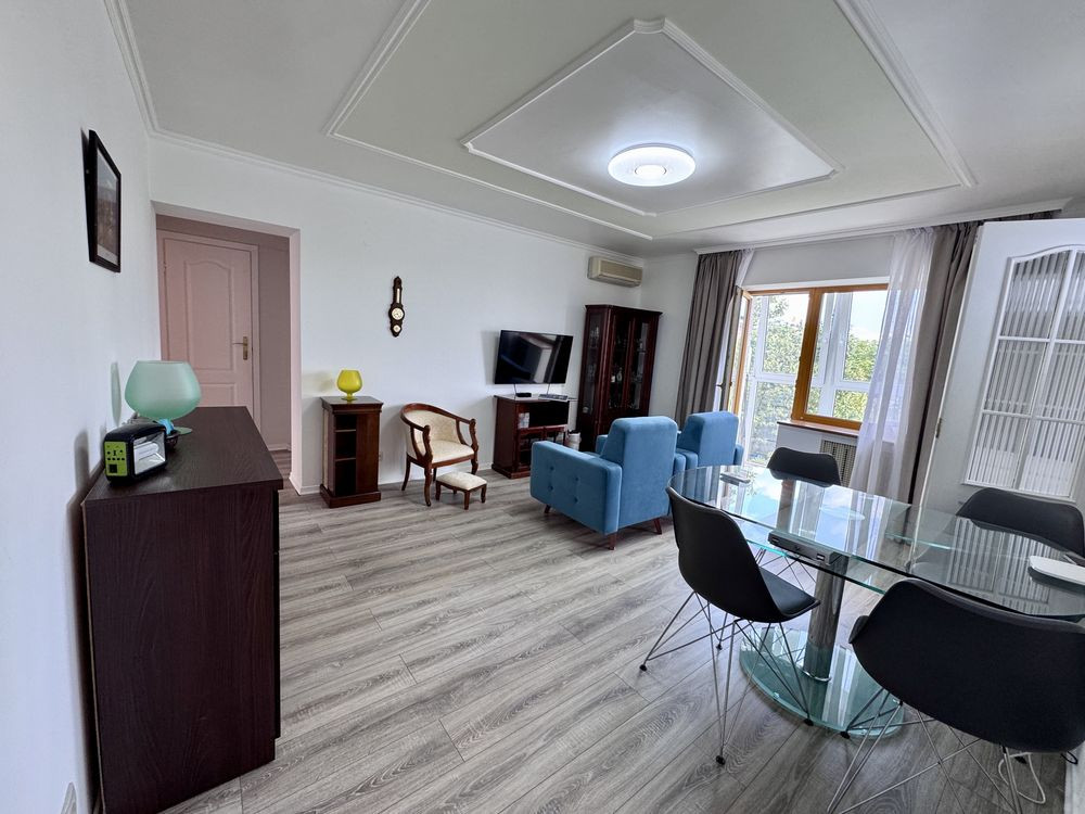 3к квартира вулиця Лаврська 4а Київ - зображення 6