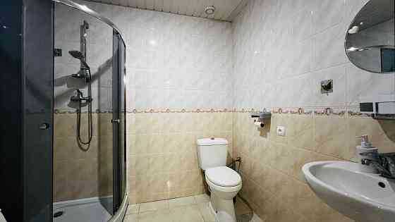 Дворівнева квартира з власним заїздом в центрі Луцька Луцк